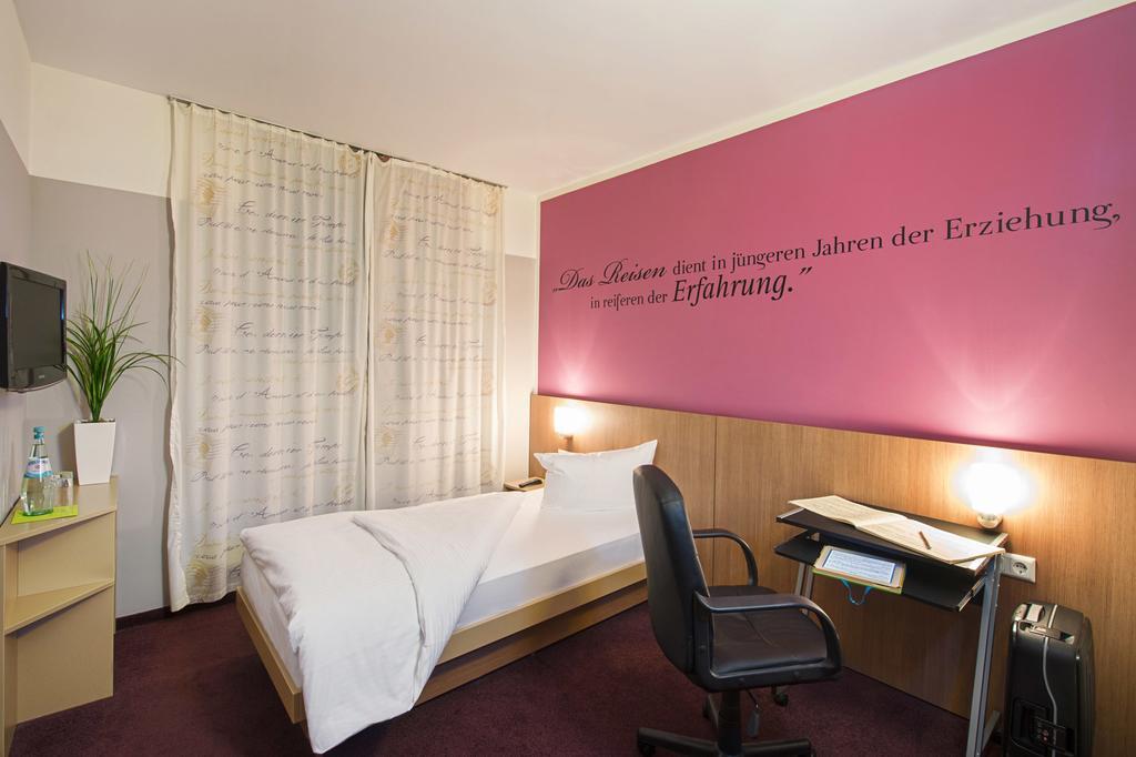 Economy Single Room